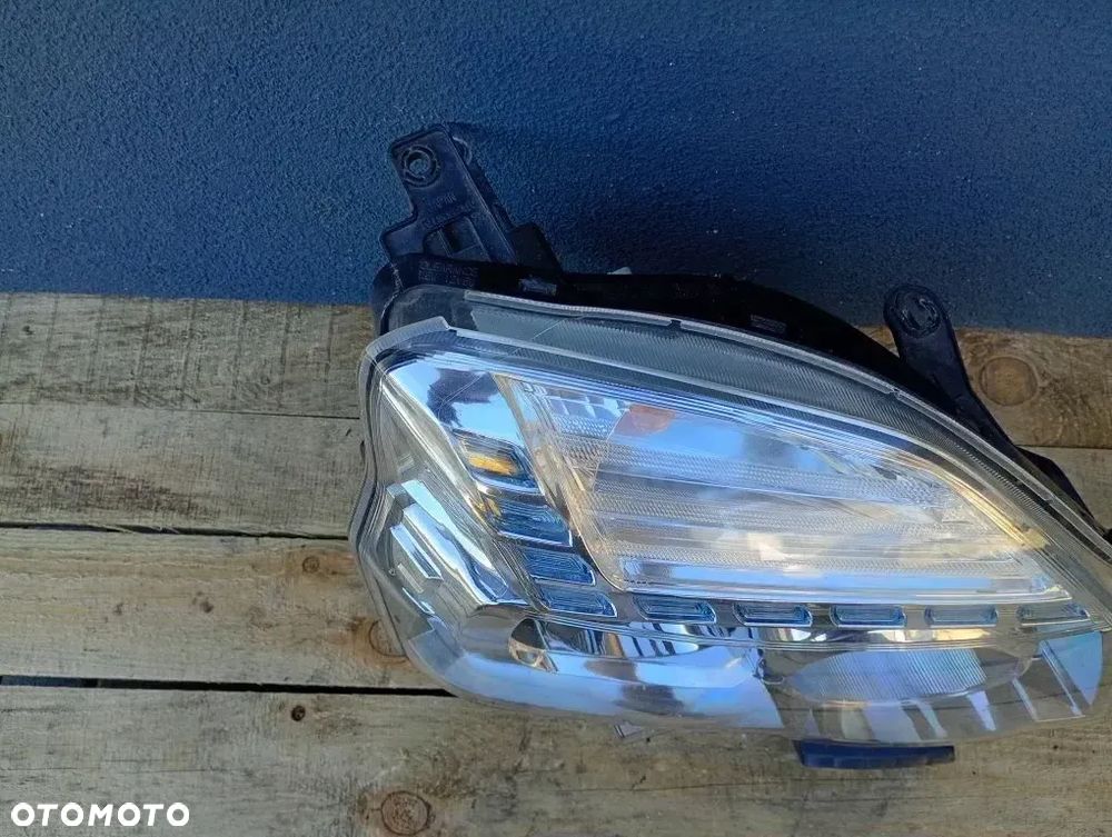 lampa przednia prawa przód led nissan x-trail t31 lift 2013r europa - 2