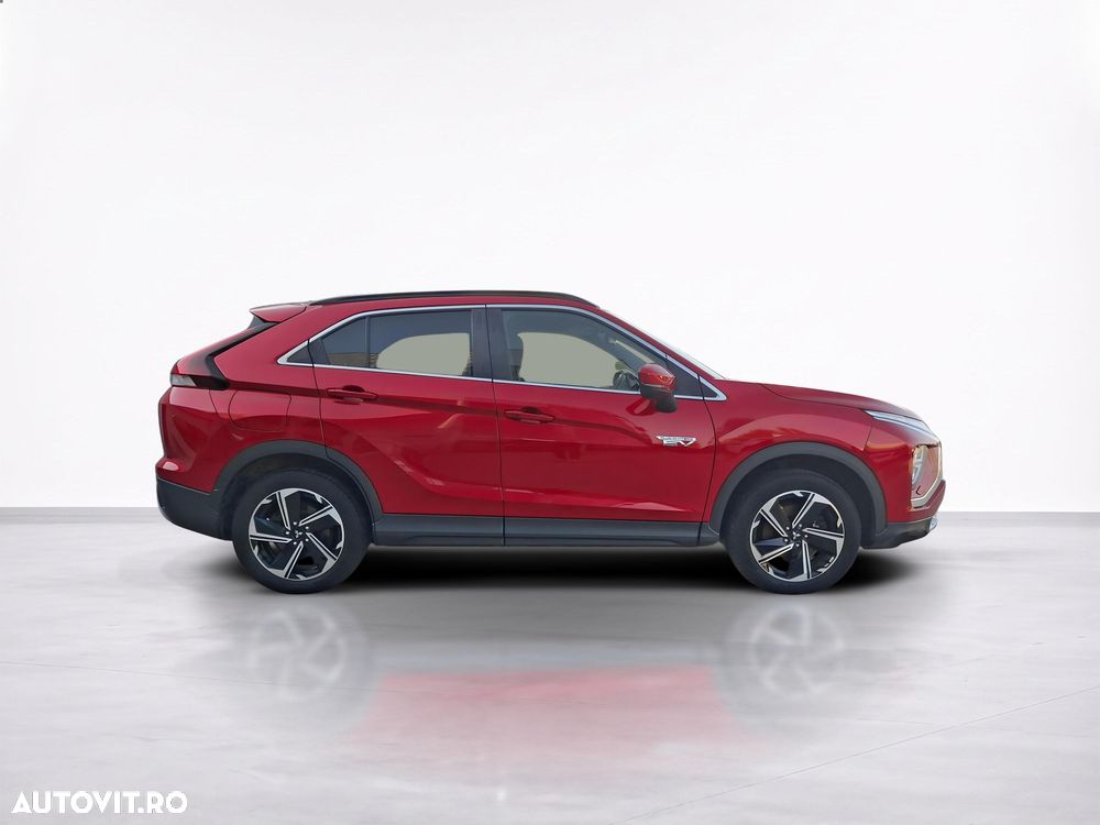 Mitsubishi Eclipse-Cross - 8