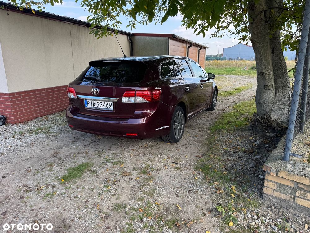 Toyota Avensis 2.2 D-4D Prestige Platinium - 6
