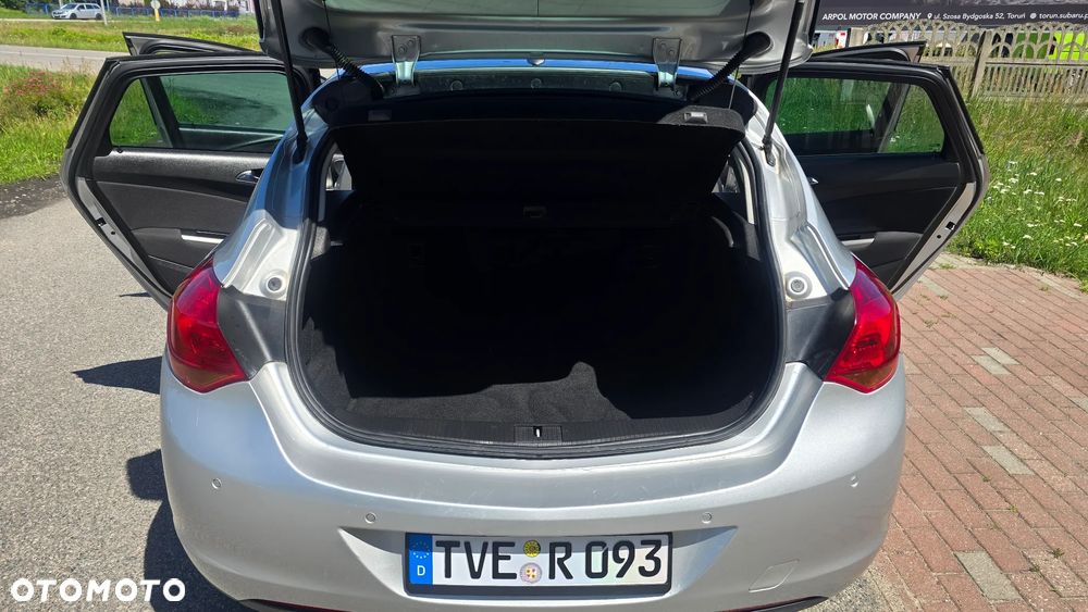 Opel Astra 1.7 CDTI DPF Color Edition - 9