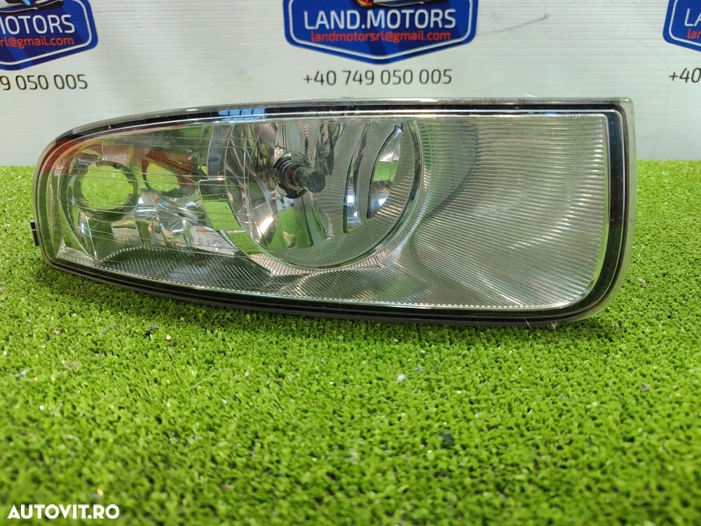 PROIECTOR CEATA DREAPTA SKODA SUPERB II Combi 2010 2.0 DIESEL COD OEM 3T0941700 / 3T0941702 / BREAK (Universal) 2008-2015 - 1