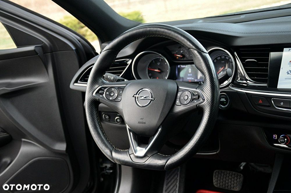Opel Insignia - 20
