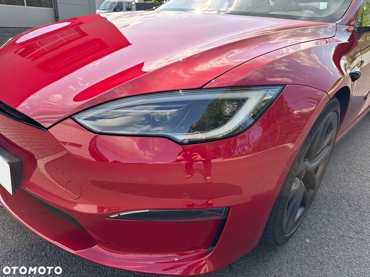 Tesla Model S Plaid - 12