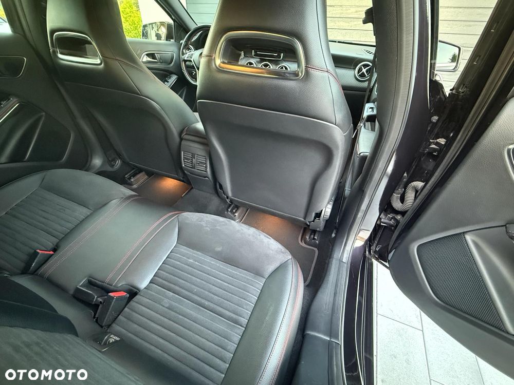Mercedes-Benz Klasa A 180 (BlueEFFICIENCY) AMG Sport - 13