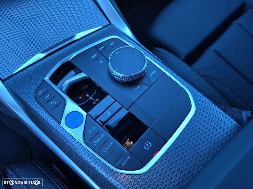 BMW i4 eDrive40 Pack Desportivo M Pro - 16