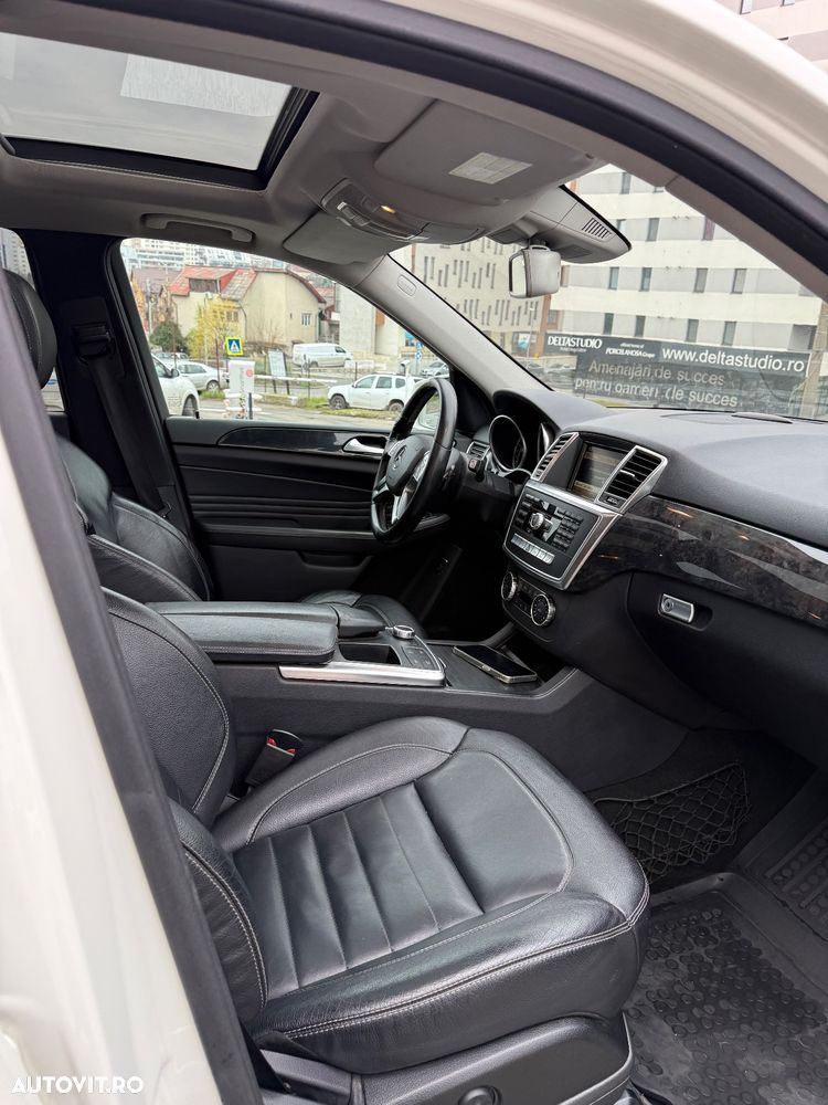 Mercedes-Benz ML - 8