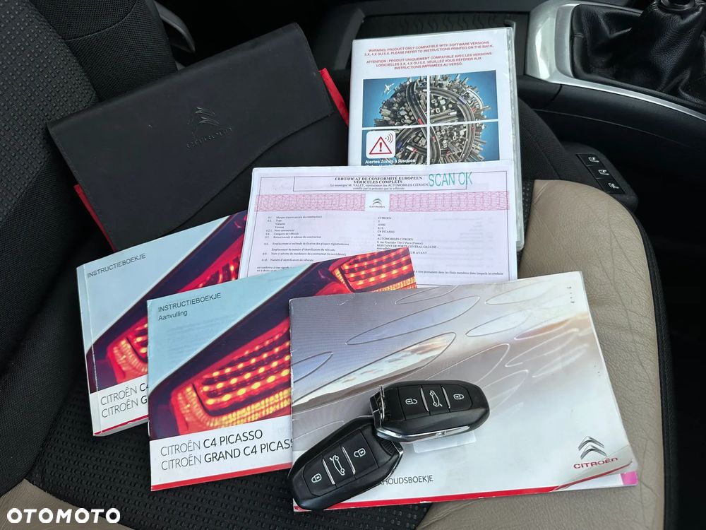 Citroën C4 Grand Picasso e-HDi 115 Exclusive - 29
