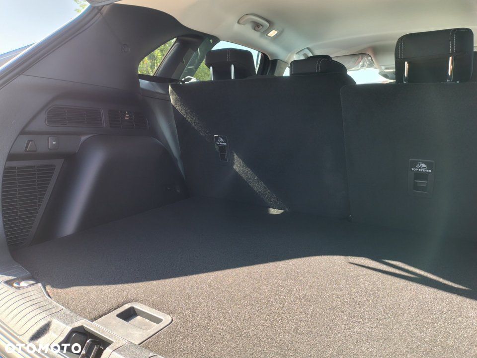 Ford Kuga - 26