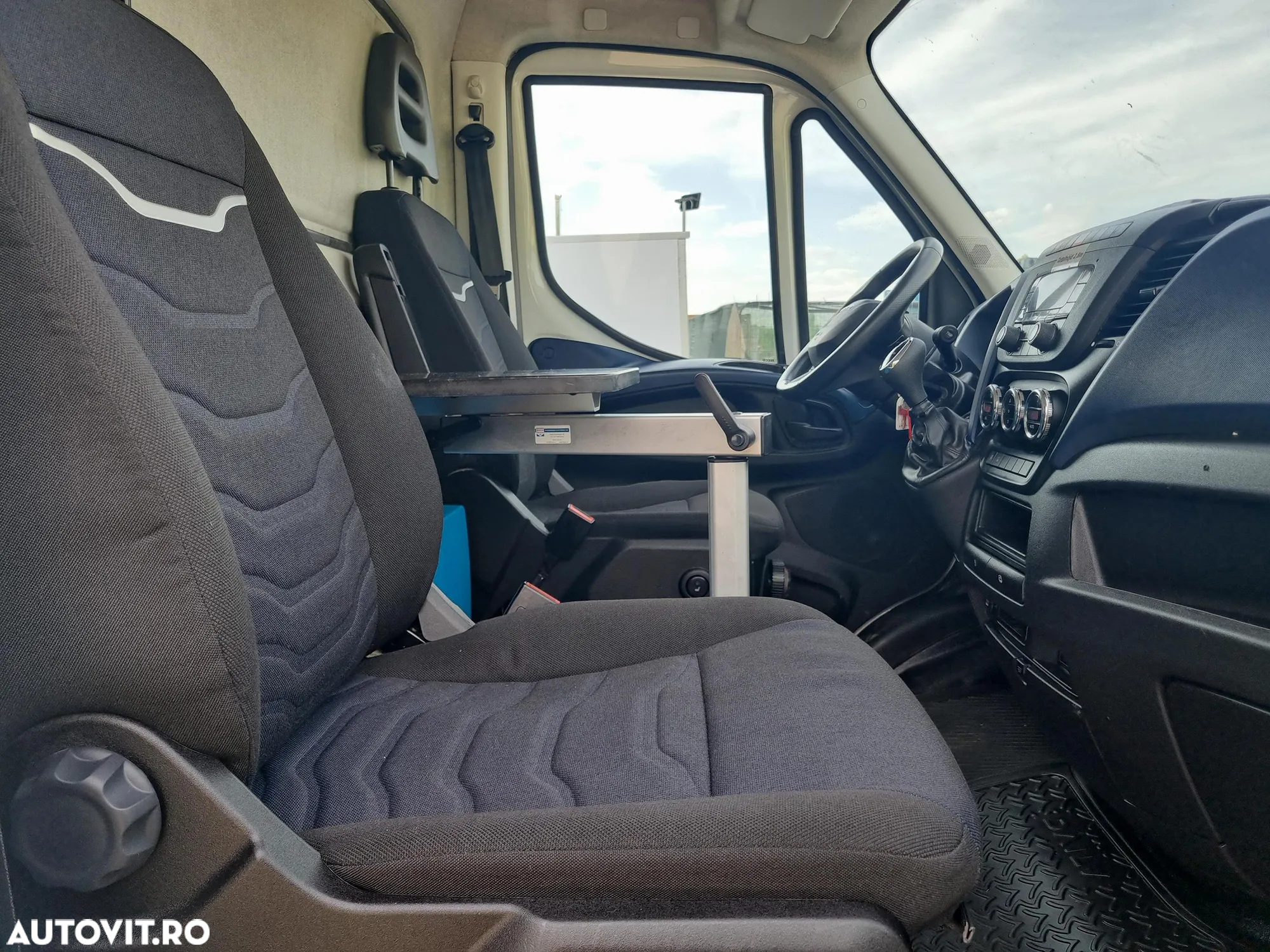 Iveco Daily 35-140 Chassi Cab 2.3JTD Hi-Matic - 10