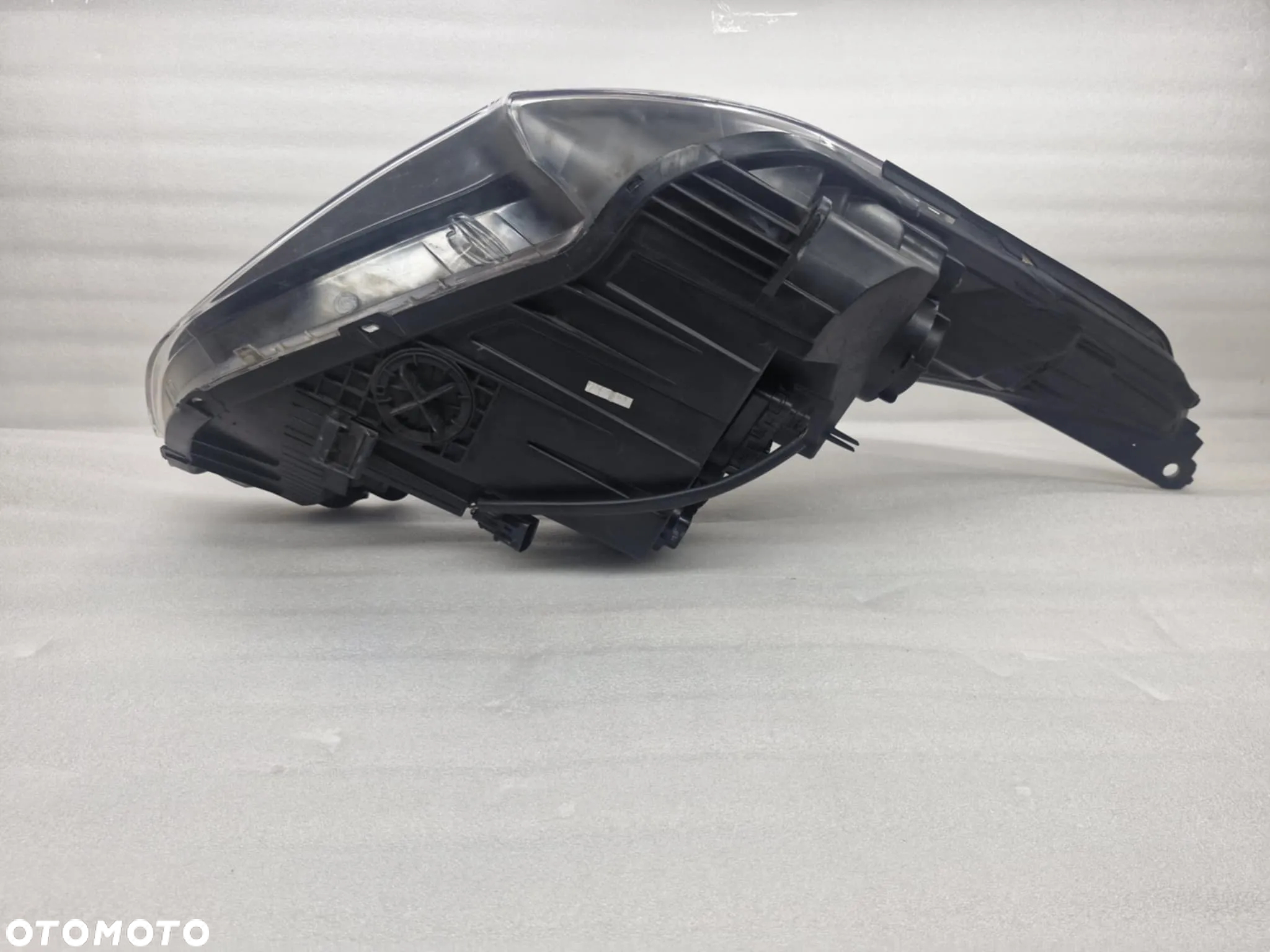 HYUNDAI VELOSTER LED LAMPA LEWA/PRAWA PRZÓD 92101-2V160/92102-2V160 KOMPLET - 10