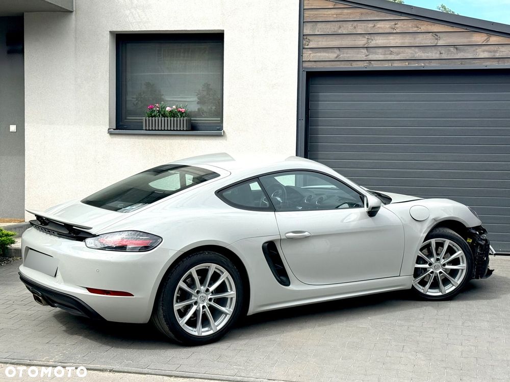 Porsche 718 Cayman PDK - 12