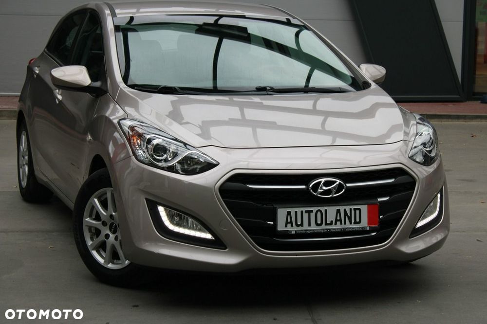 Hyundai i30 1.4 Family+ - 35