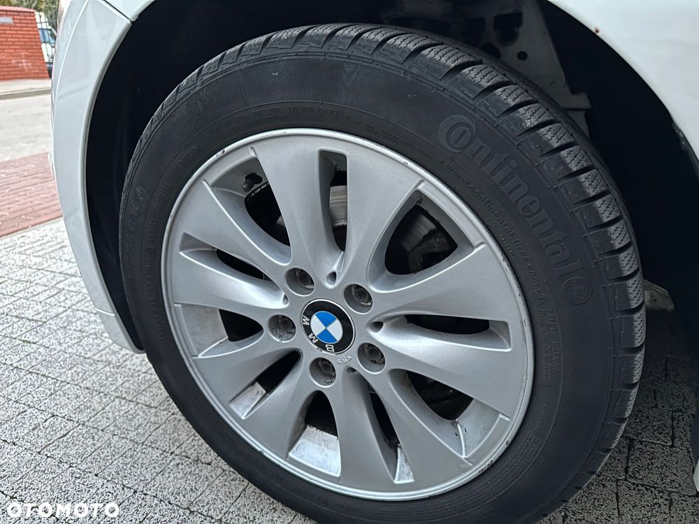 BMW Seria 1 118i - 13