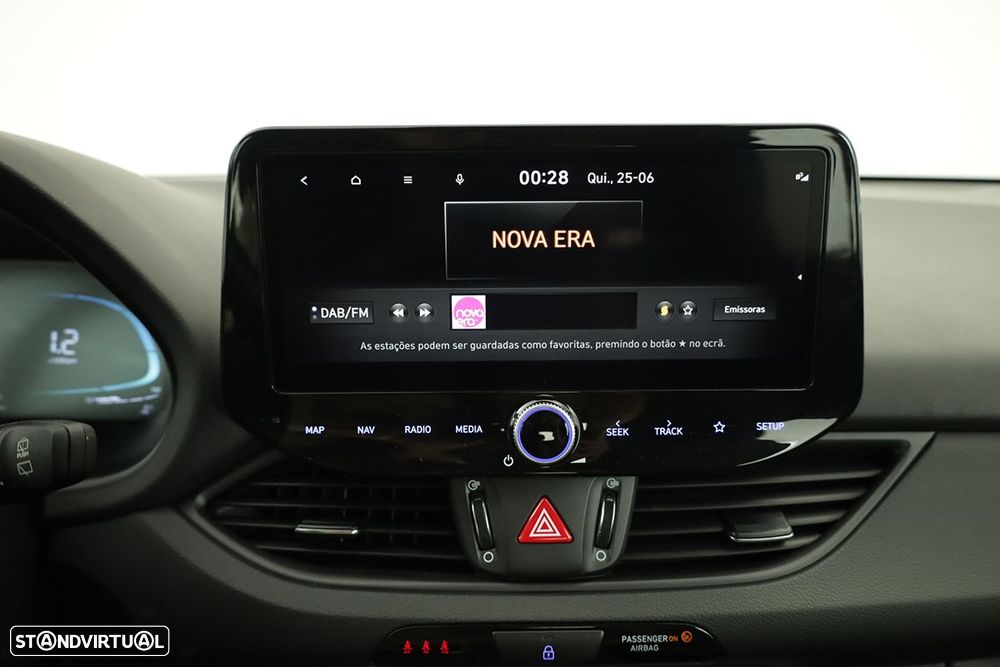 Hyundai i30 1.0 T-GDI Style Plus DCT - 10