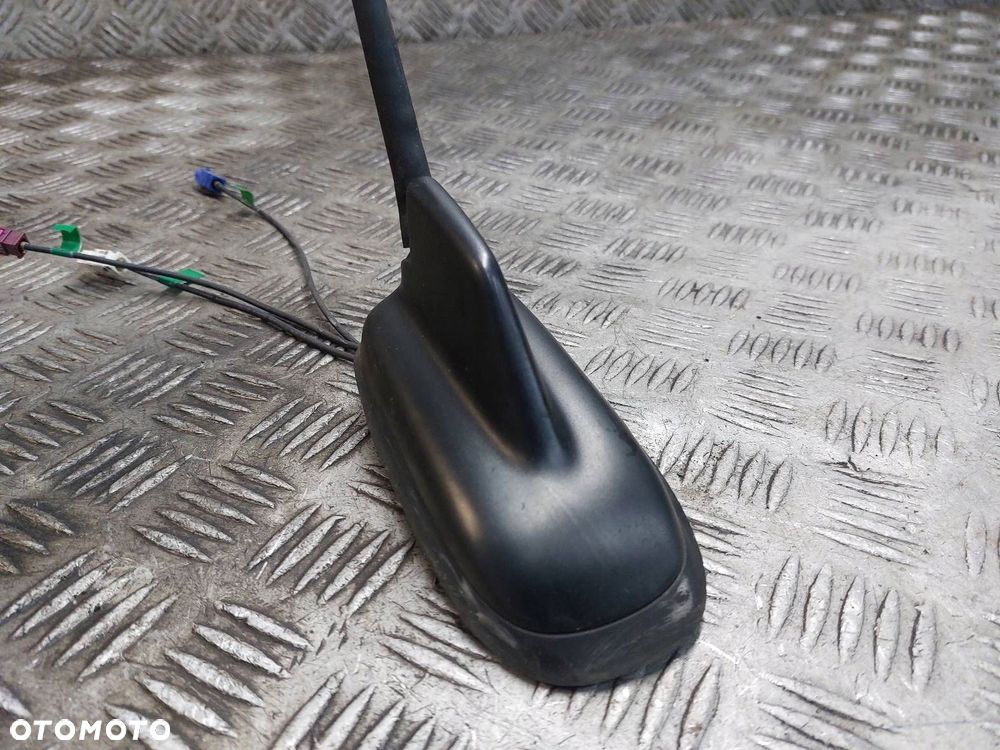 ANTENA DACHOWA RADIA NAWIGACJI NAWI GPS SKODA SUPERB II - 2