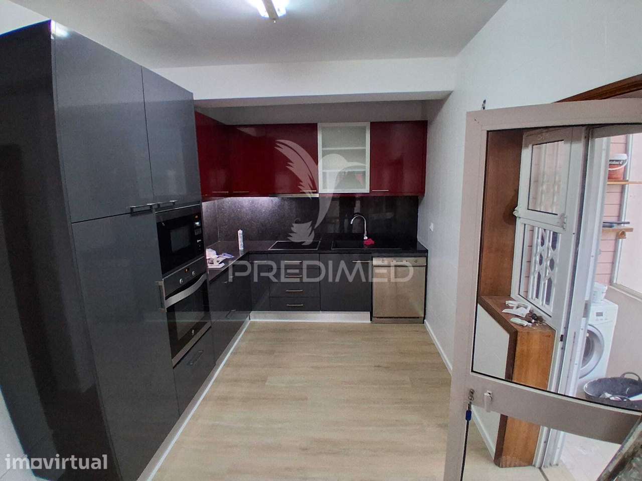 Apartamento T2 Renovado em Baguim do Monte - Grande imagem: 3/33