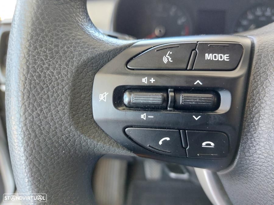 Kia Stonic 1.2 CVVT LX - 17