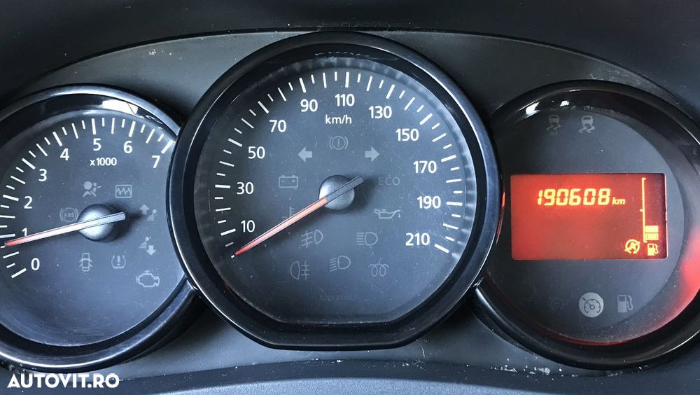 Dacia Lodgy SCe 100 Ambiance - 21
