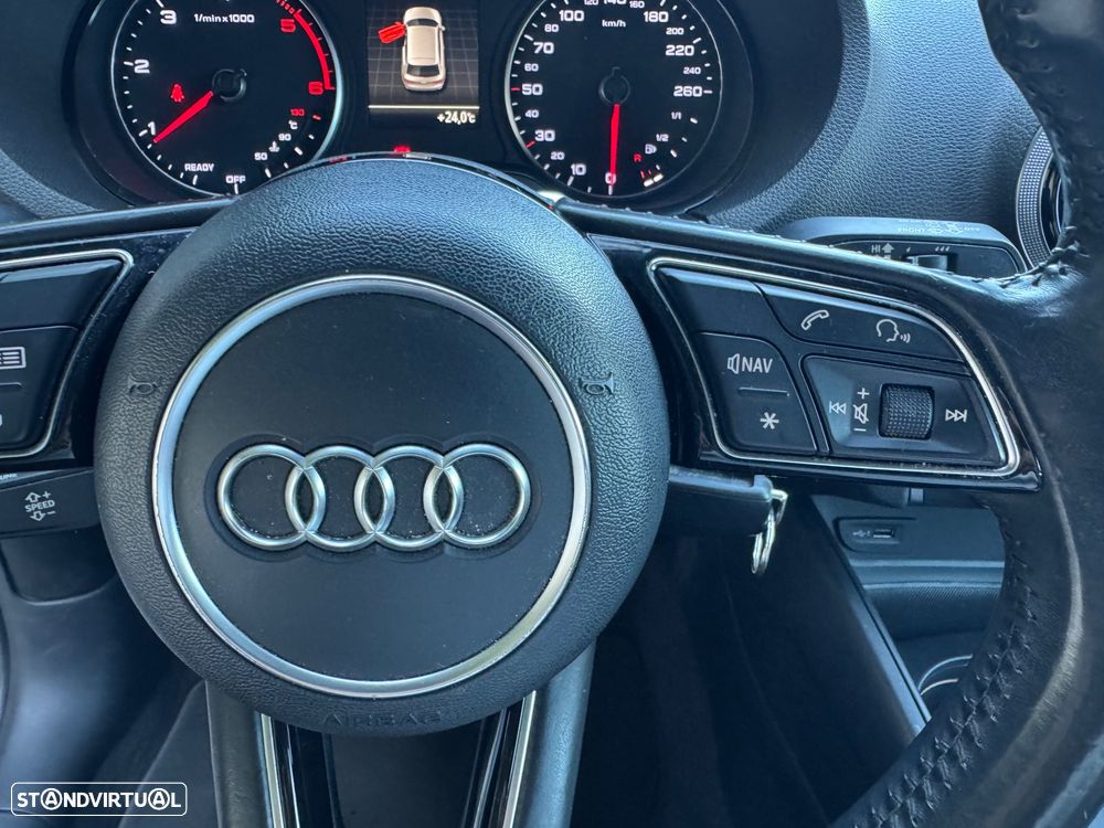 Audi A3 1.6 TDI Design - 17