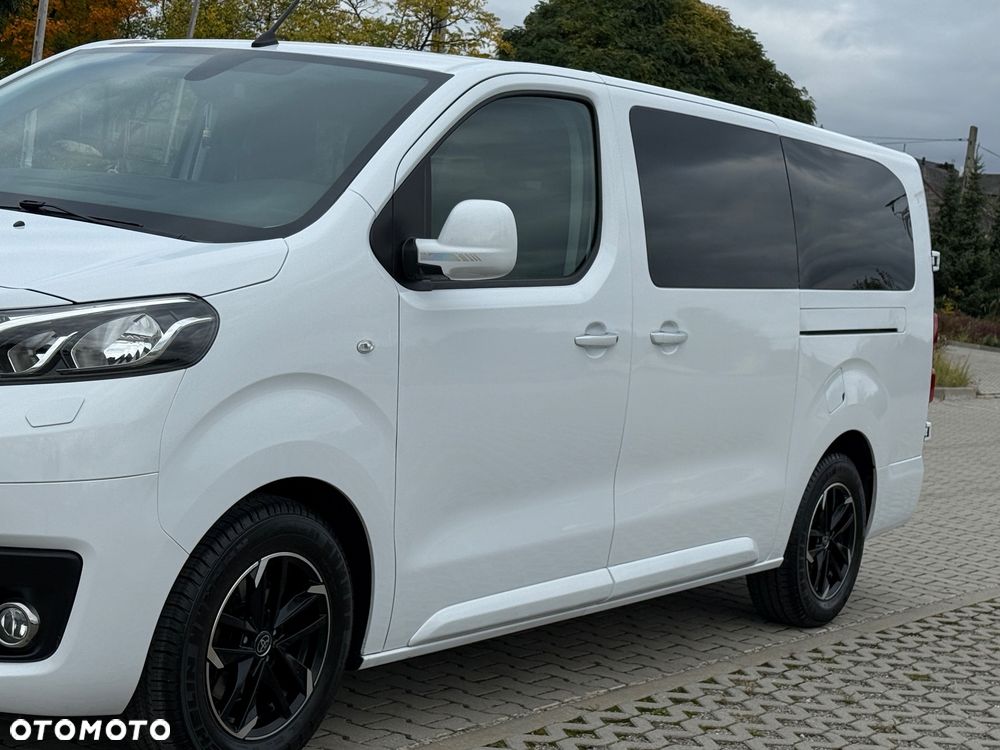 Toyota Proace Verso 2.0 D4-D Long Family - 11