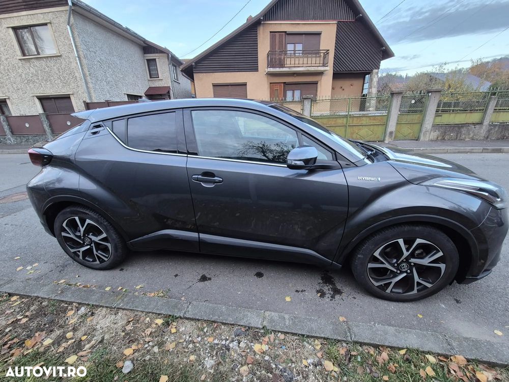 Toyota C-HR 1.2 Turbo 4x2 CVT C-ult LED - 2