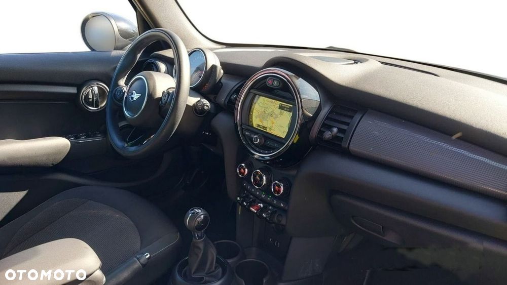 MINI Cooper - 4