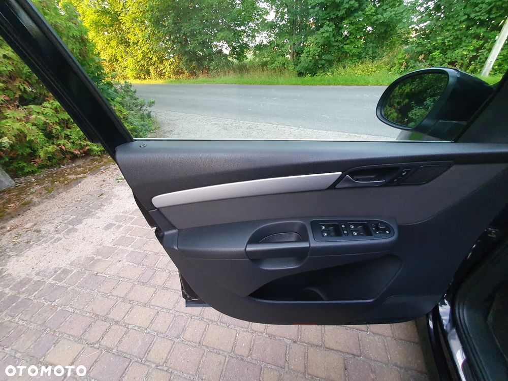 Volkswagen Sharan 2.0 TDI Blue Motion Match - 10