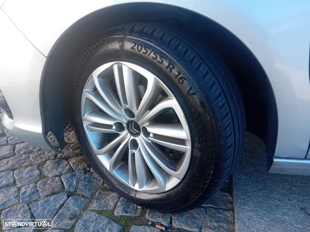 Citroën C4 1.6 BlueHDi Live - 10