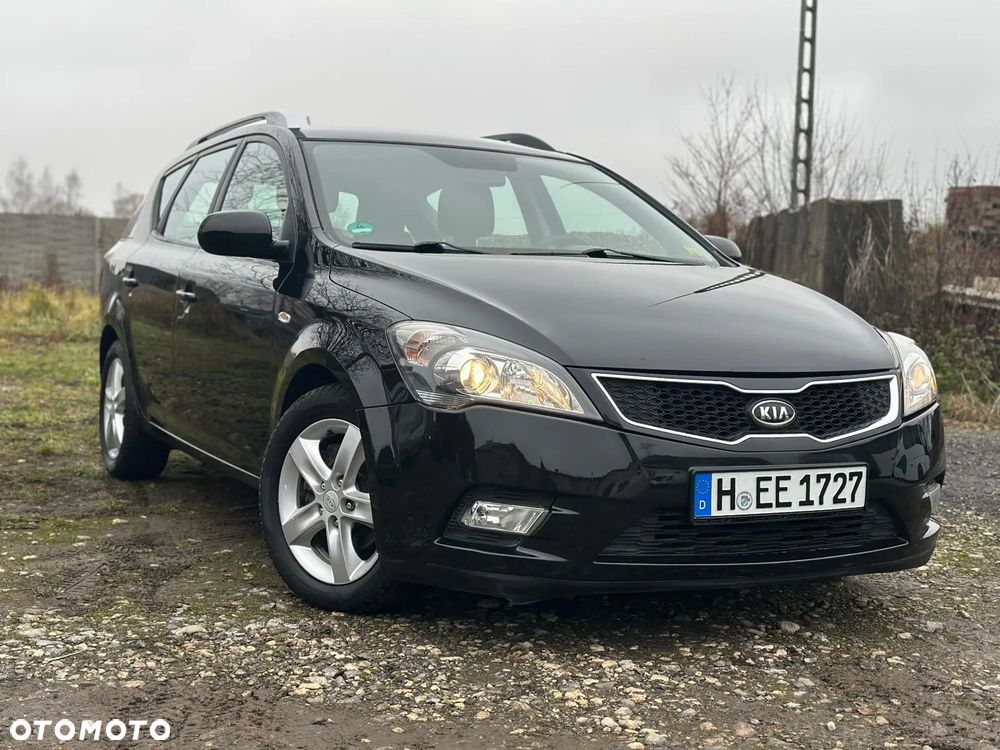 Kia Ceed 1.6 CRDi Spirit - 12