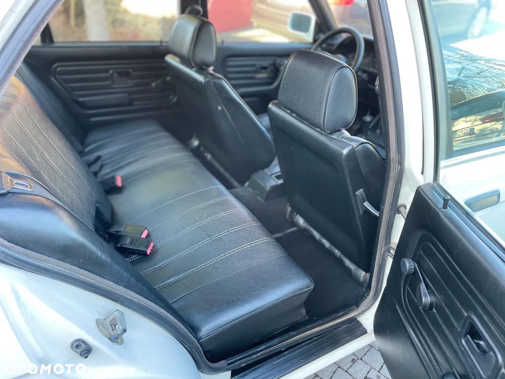 BMW Seria 3 316i - 19