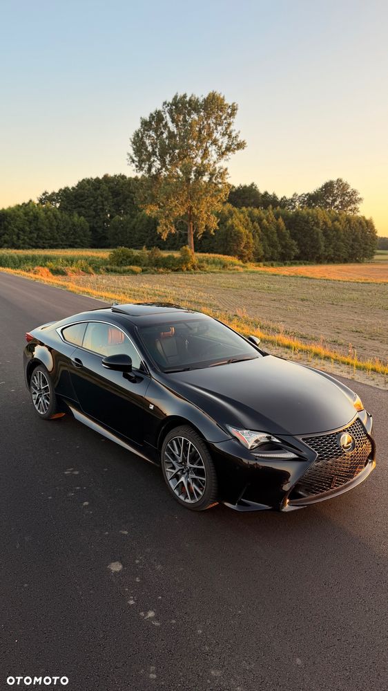 Lexus RC - 3