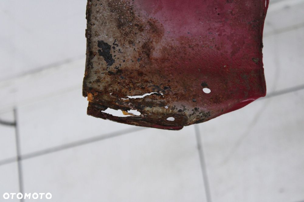 SUZUKI SPLASH 08R- BŁOTNIK LEWY PRZÓD PRZEDNI ZCF - 12