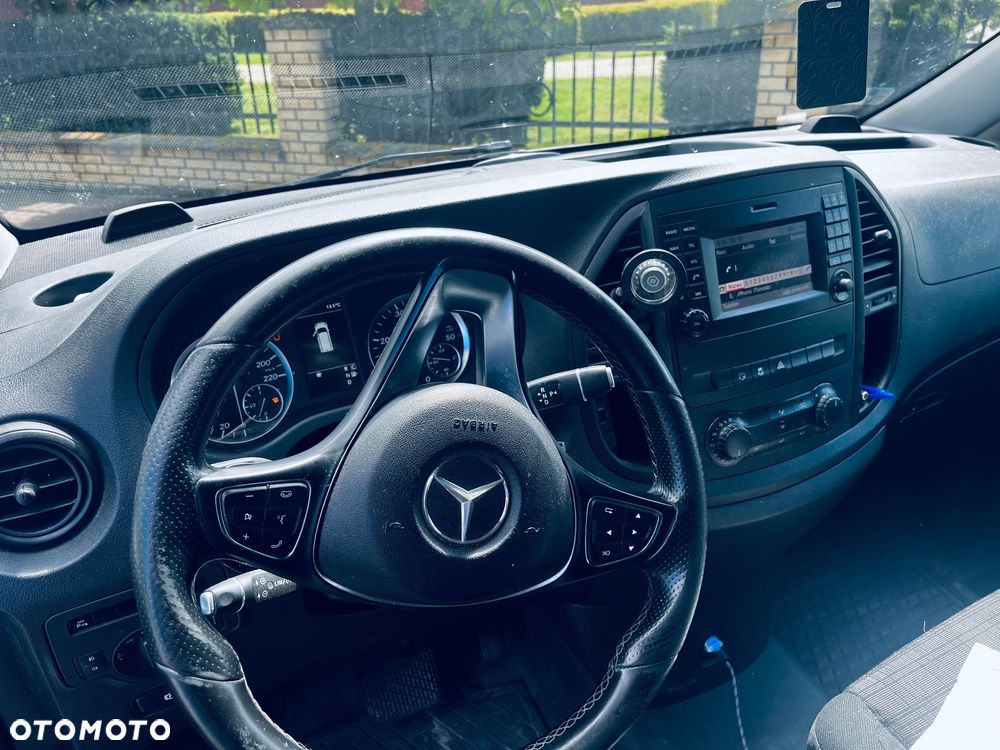 Mercedes-Benz Vito - 10