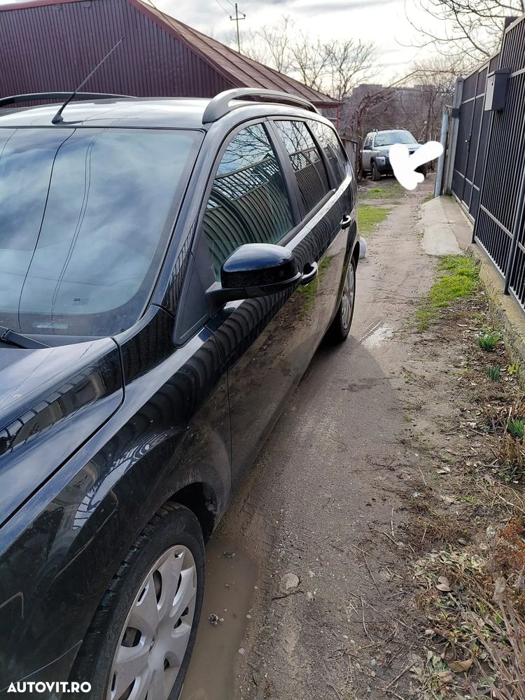 Ford Focus - 4