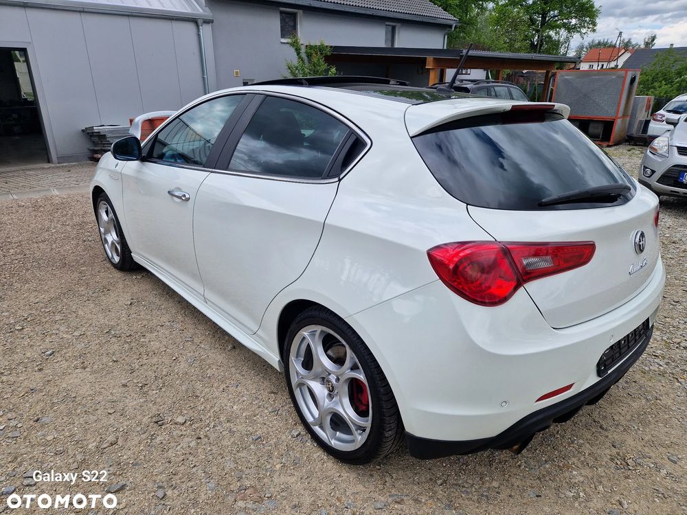 Alfa Romeo Giulietta 1.8 TBi 16V Quadrifoglio Verde - 12