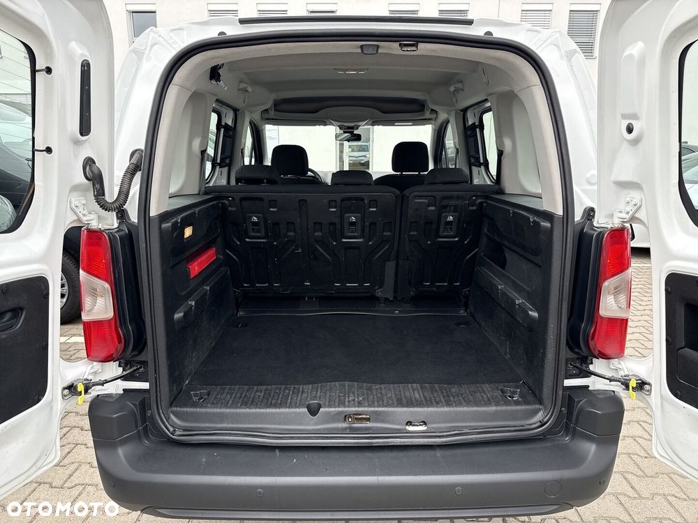 Toyota Proace City Verso 1.5 D-4D Combi - 11