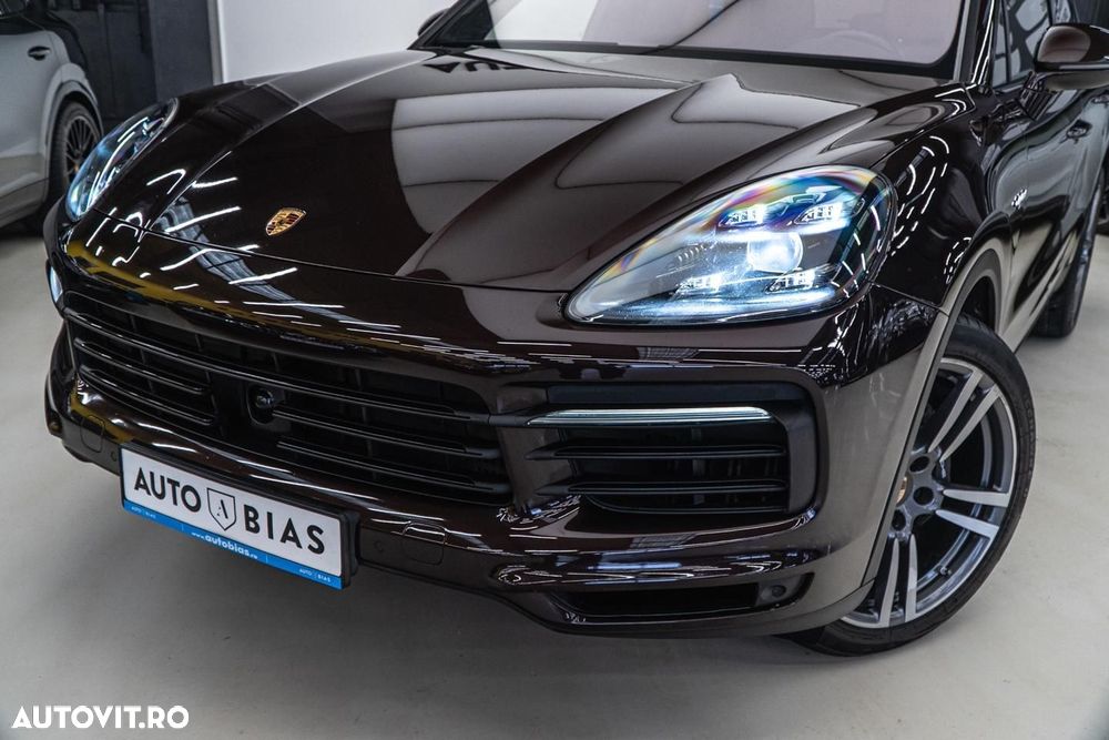 Porsche Cayenne E-Hybrid Tiptronic S Platinum Edition - 11