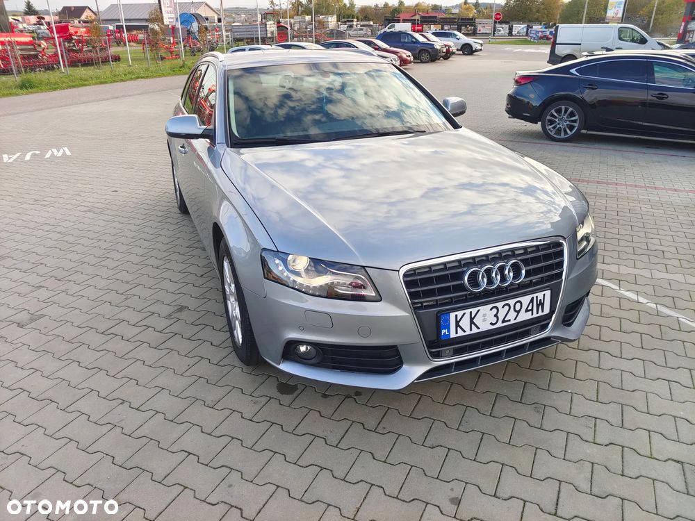 Audi A4 - 24