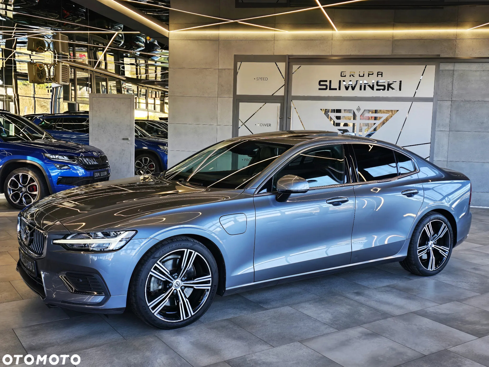 Volvo S60 T8 Twin Engine AWD Geartronic Inscription - 4