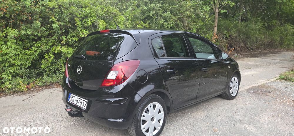 Opel Corsa - 3