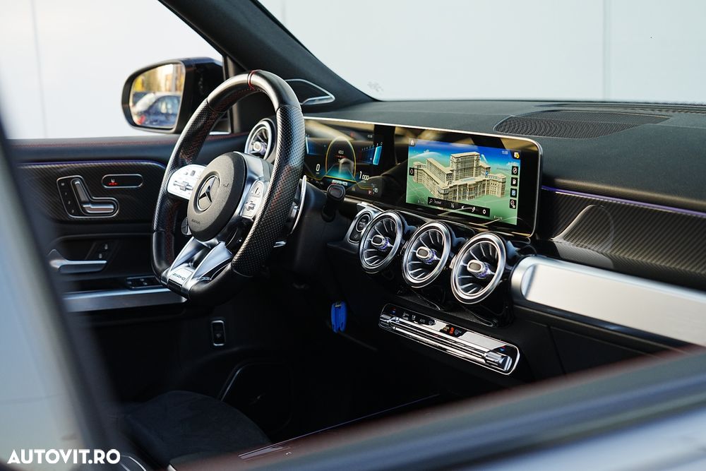 Mercedes-Benz GLB AMG 35 4Matic AMG Speedshift DCT 8G - 38
