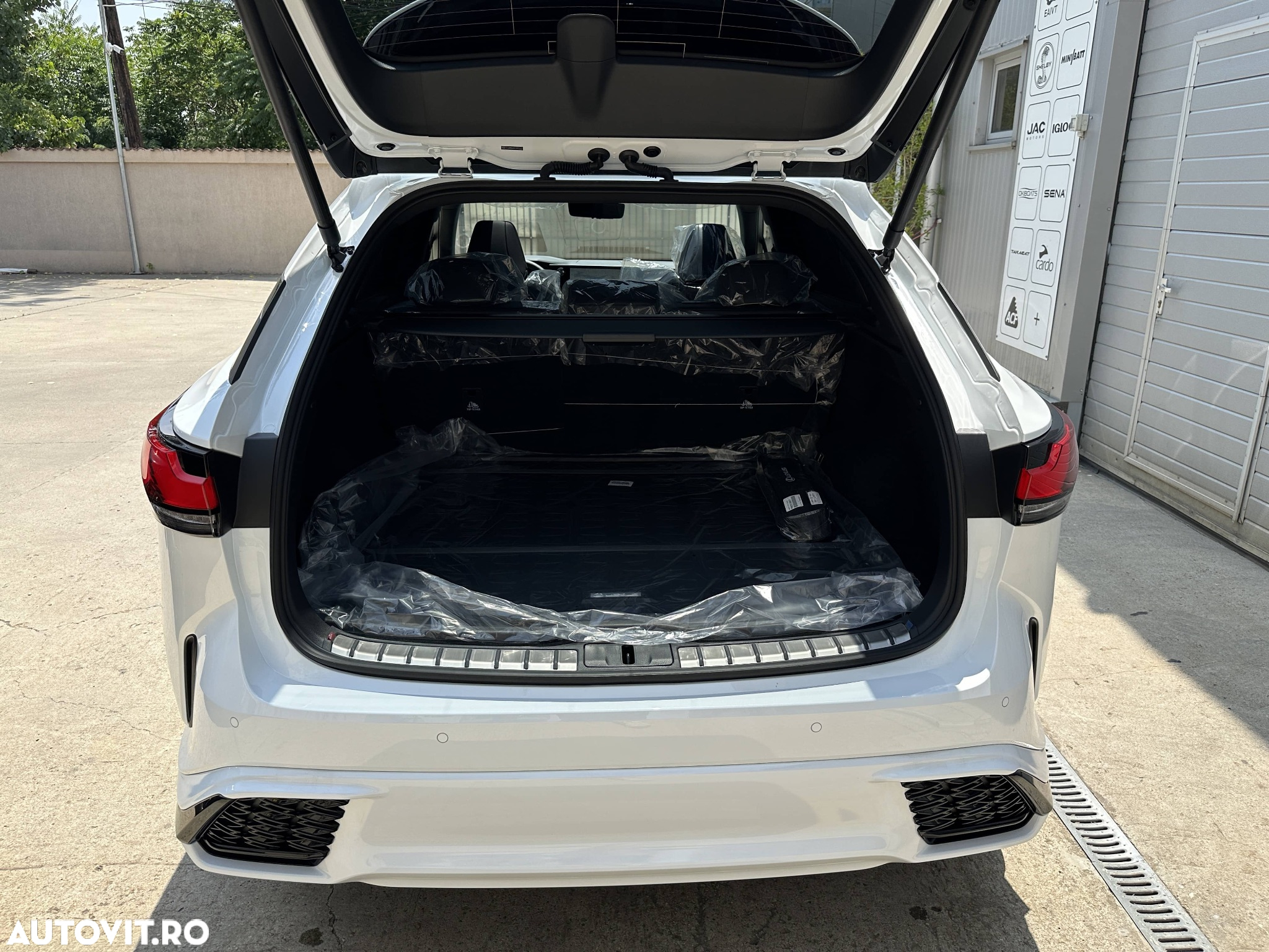 Lexus Seria RX - 28