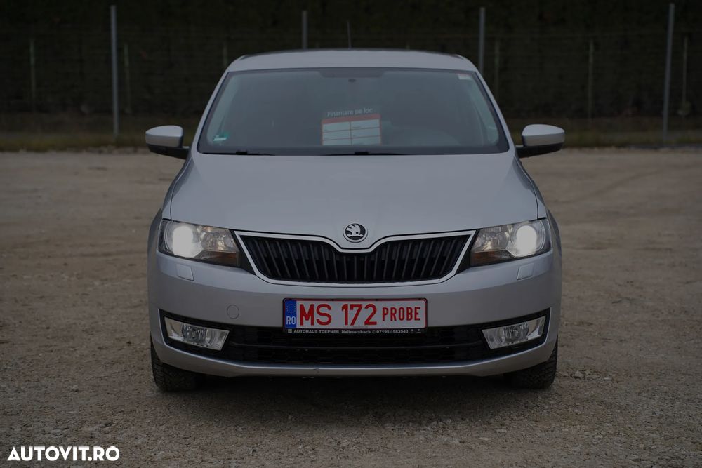 Skoda RAPID 1.4 TSI DSG Active - 8