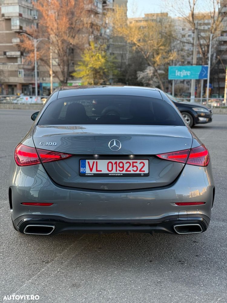 Mercedes-Benz C 300 9G-TRONIC AMG Line - 9