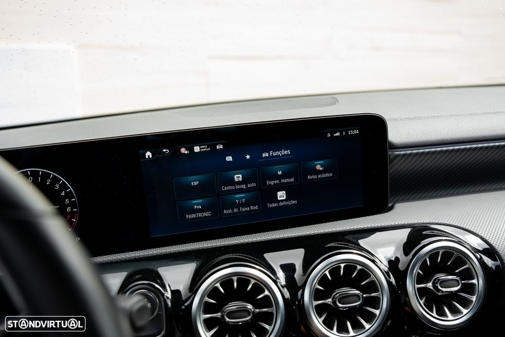 Mercedes-Benz CLA 250 e 8G-DCT Special Edition - 21