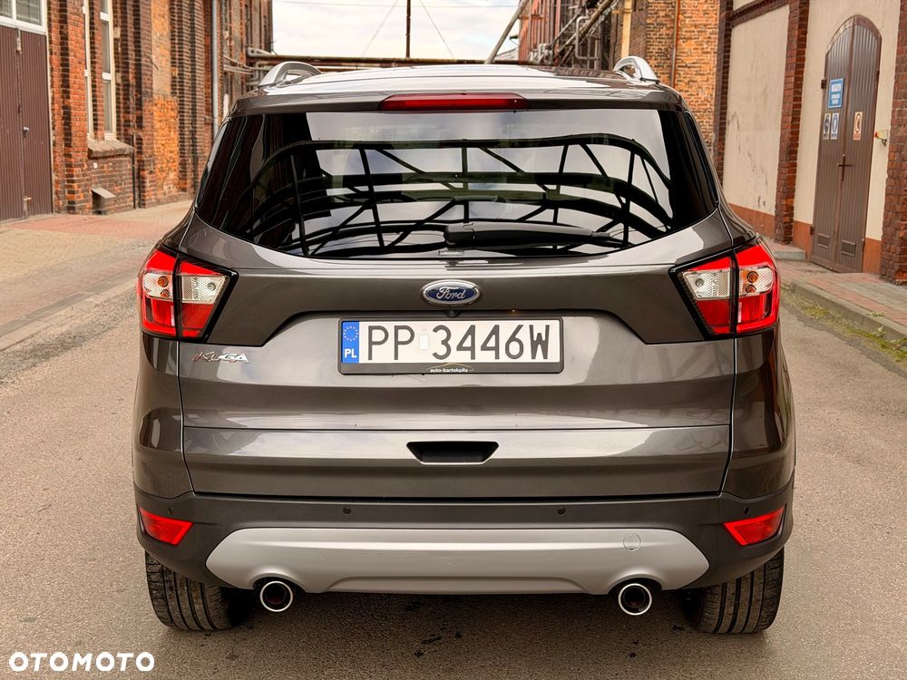 Ford Kuga 2.0 TDCi 4x4 Titanium - 11