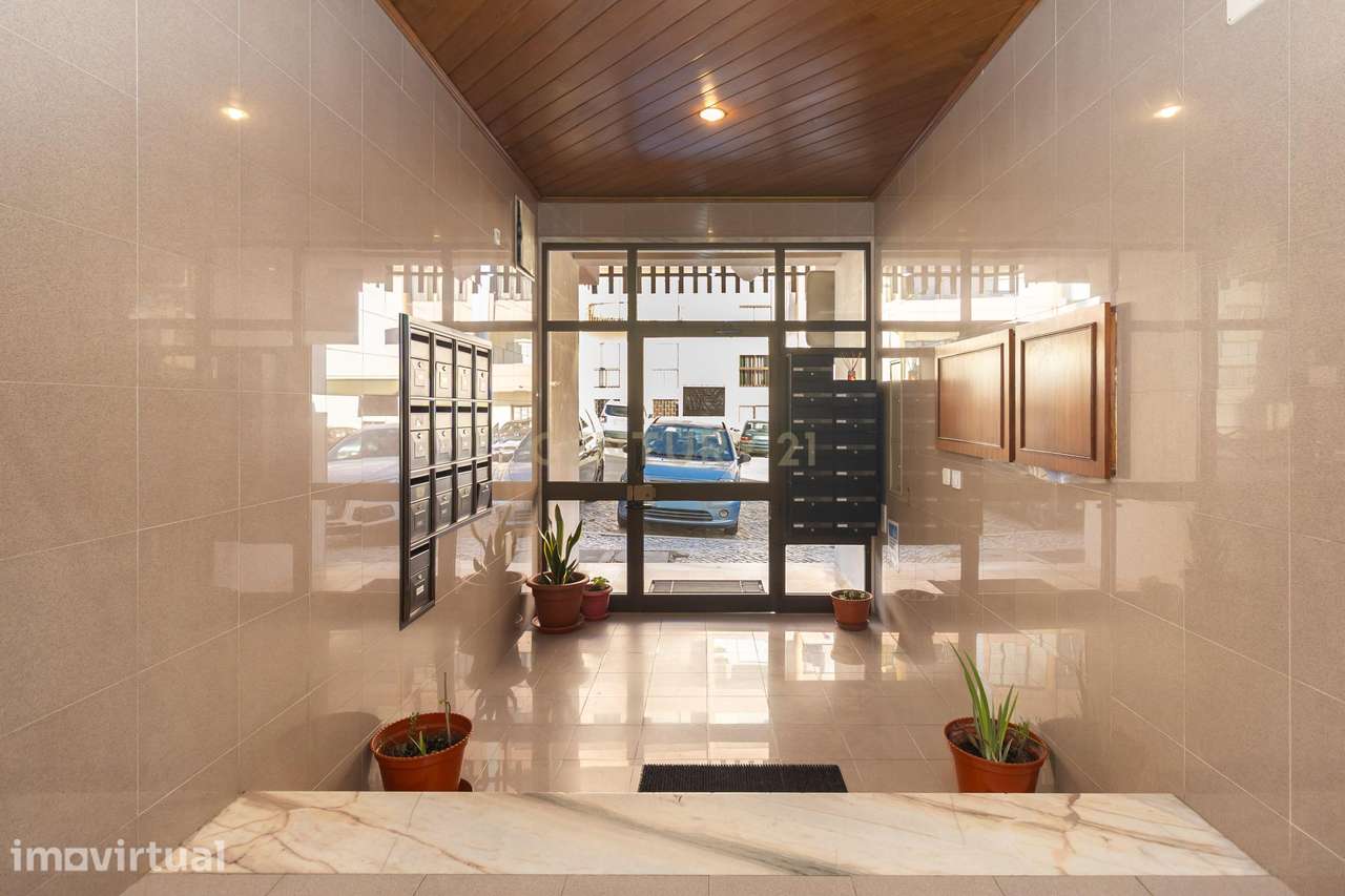 Apartamento T2 em Setúbal com Vista Serra de Arrábida - Grande imagem: 4/25