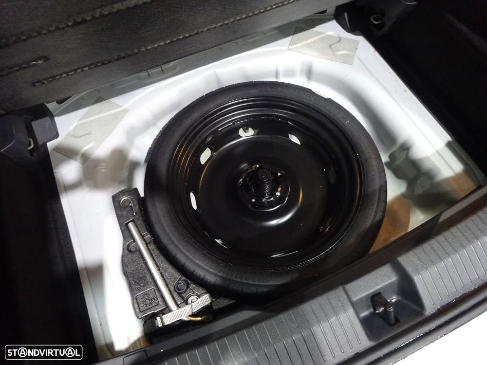 VW T-Roc 1.5 TSI Life DSG - 34