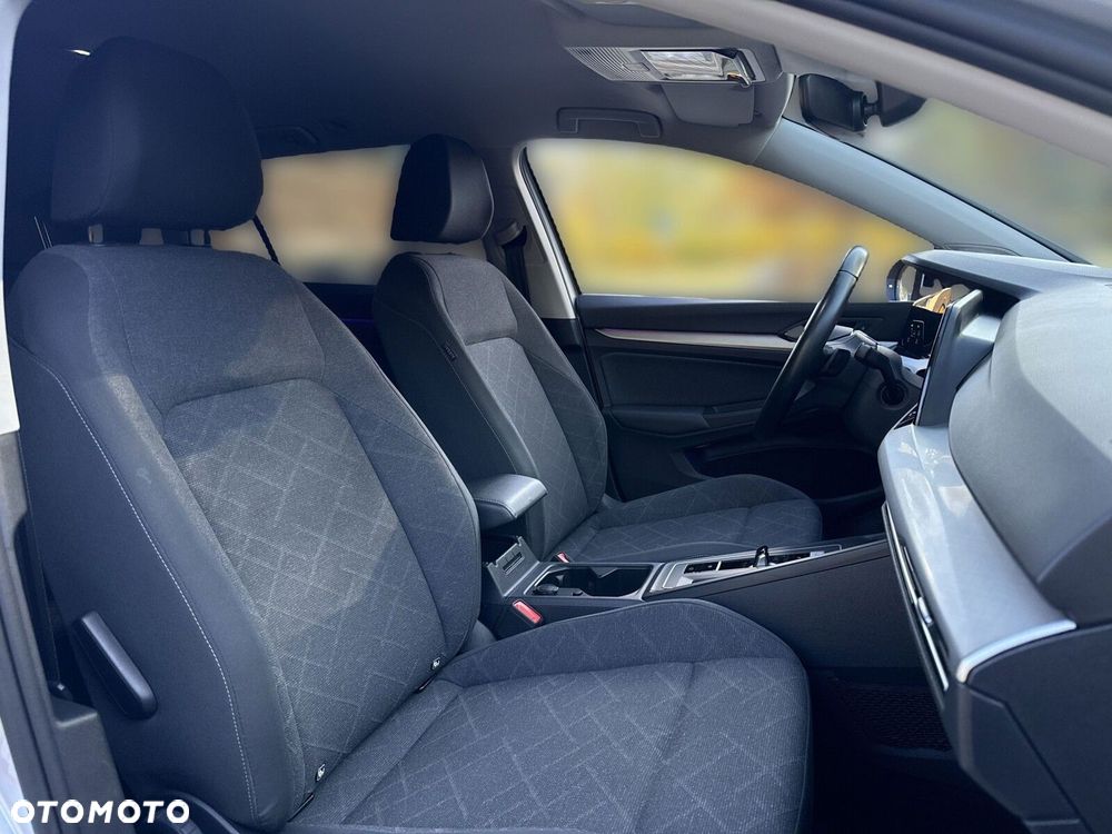 Volkswagen Golf 1.5 eTSI EVO Life DSG - 16