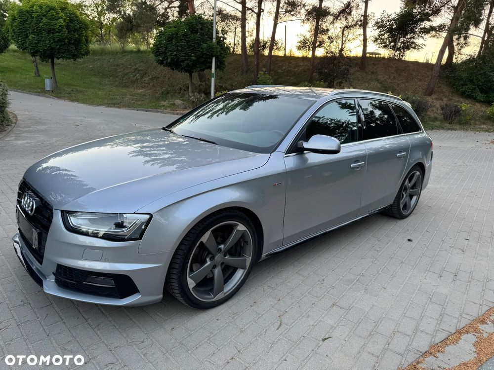 Audi A4 Avant 2.0 TDI DPF quattro S line Sportpaket - 4